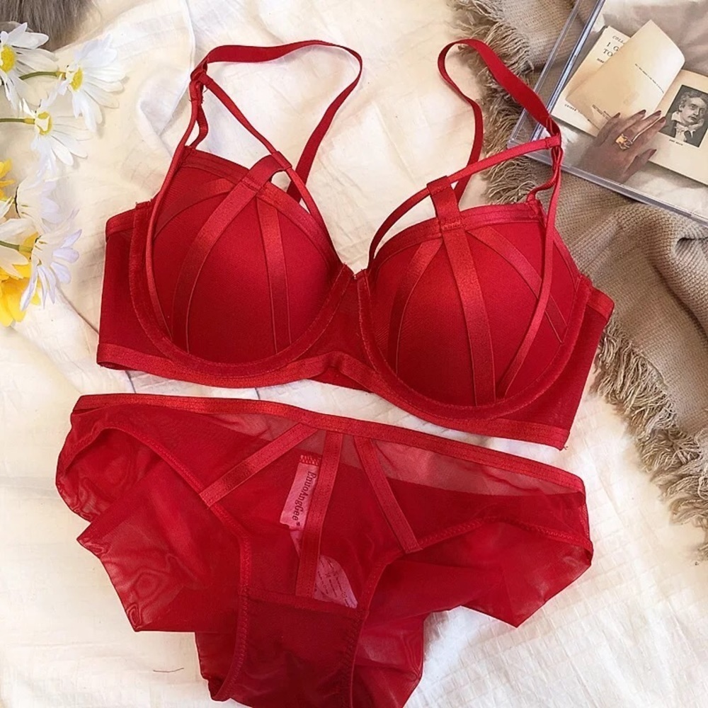 Bra Sets 3 Piece Different Colors Different Styles